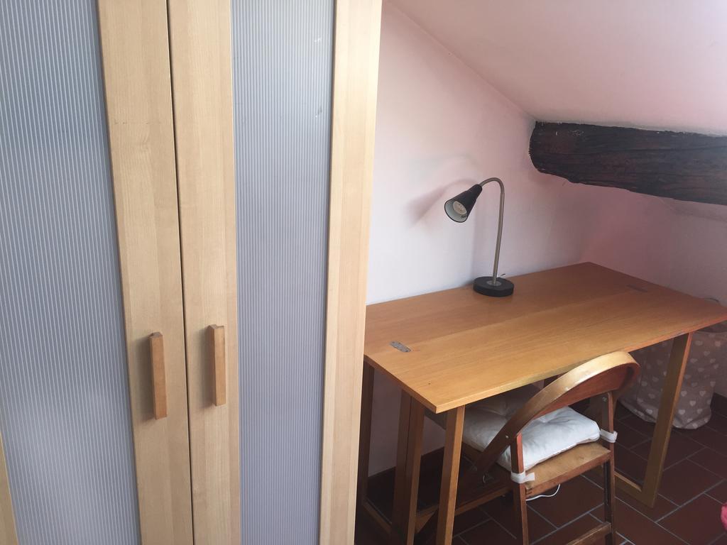 Charming Apartment The Castle มิลาน ภายนอก รูปภาพ